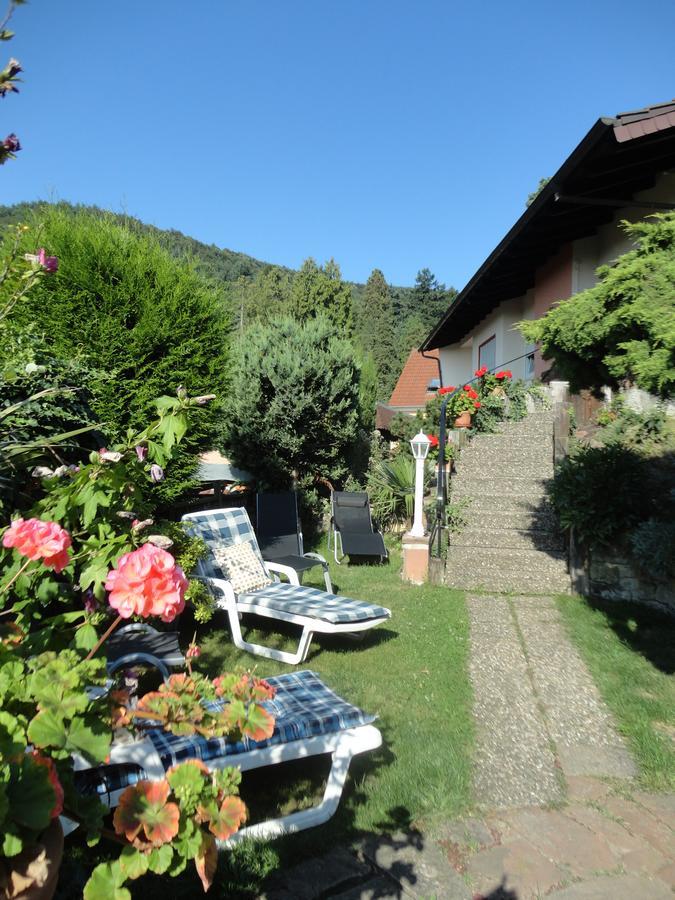 Hotel Pension Weinberg mit Landhaus Nizza Gleisweiler Esterno foto